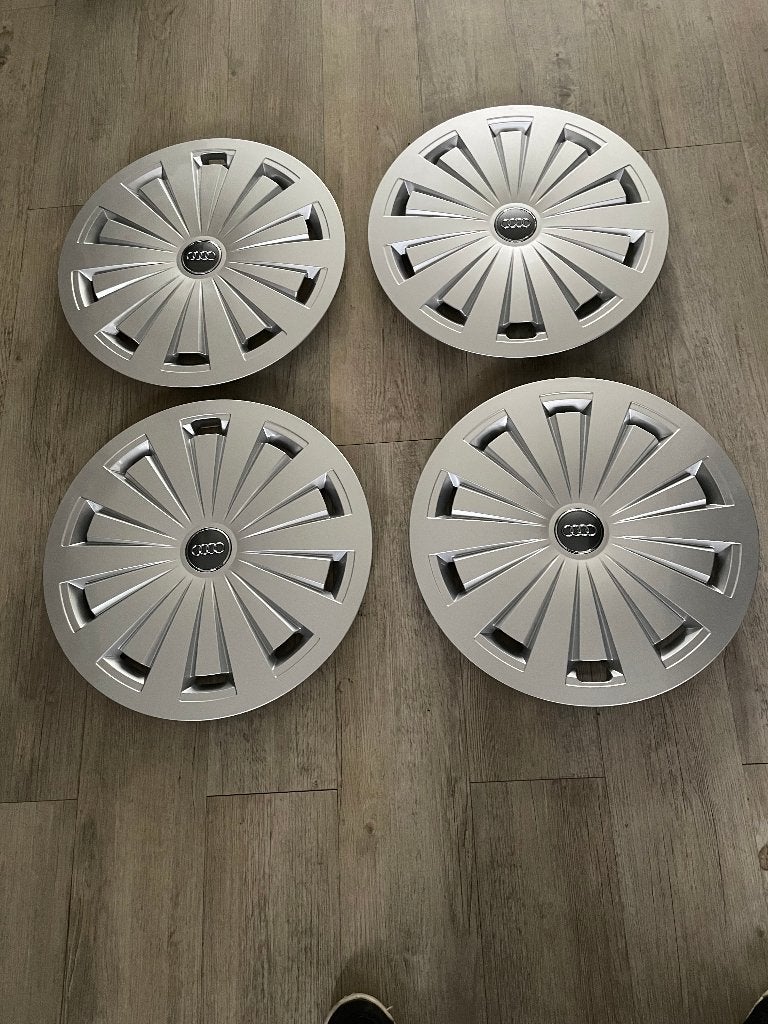 Wieldoppen origineel set Audi A4 B9 ('15) 8w0601147 A410, Ophalen of Verzenden, Nieuw