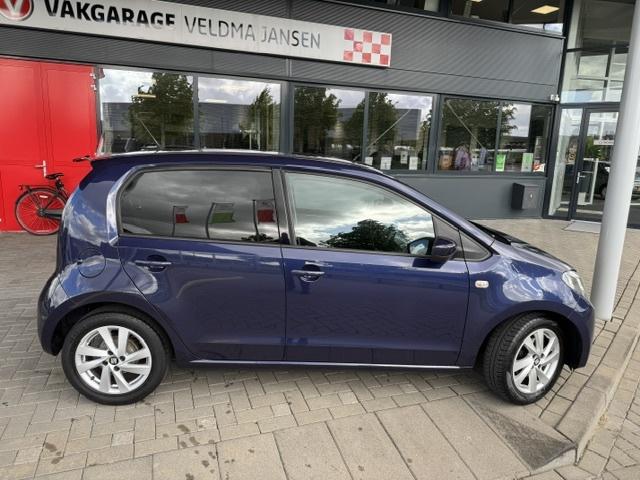 SEAT Mii 1.0 SPORT CONNECT 5-DRS. + AIRCO/LMV/DAB RADIO BT, Auto's, Stof, Gebruikt, 840 kg, Mii