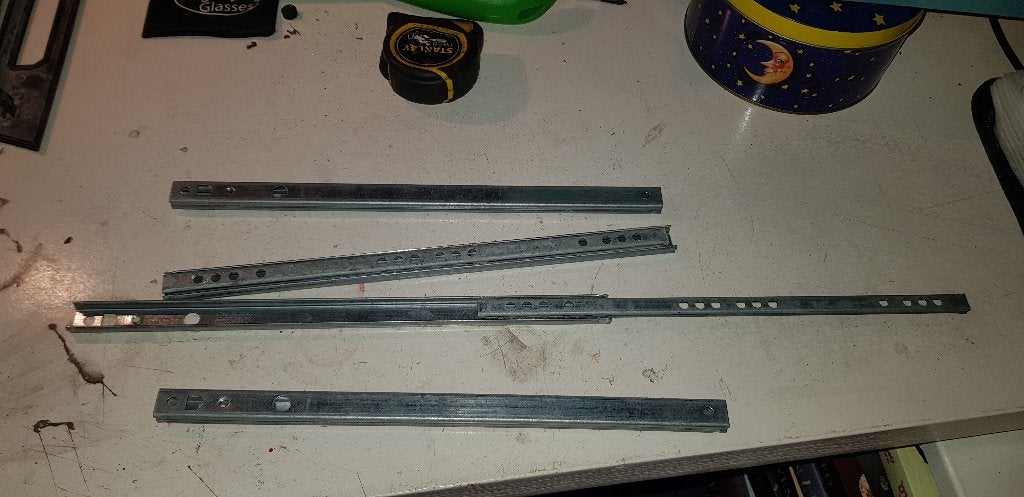 4 x laderail (Z235-93), Ophalen of Verzenden, Gebruikt