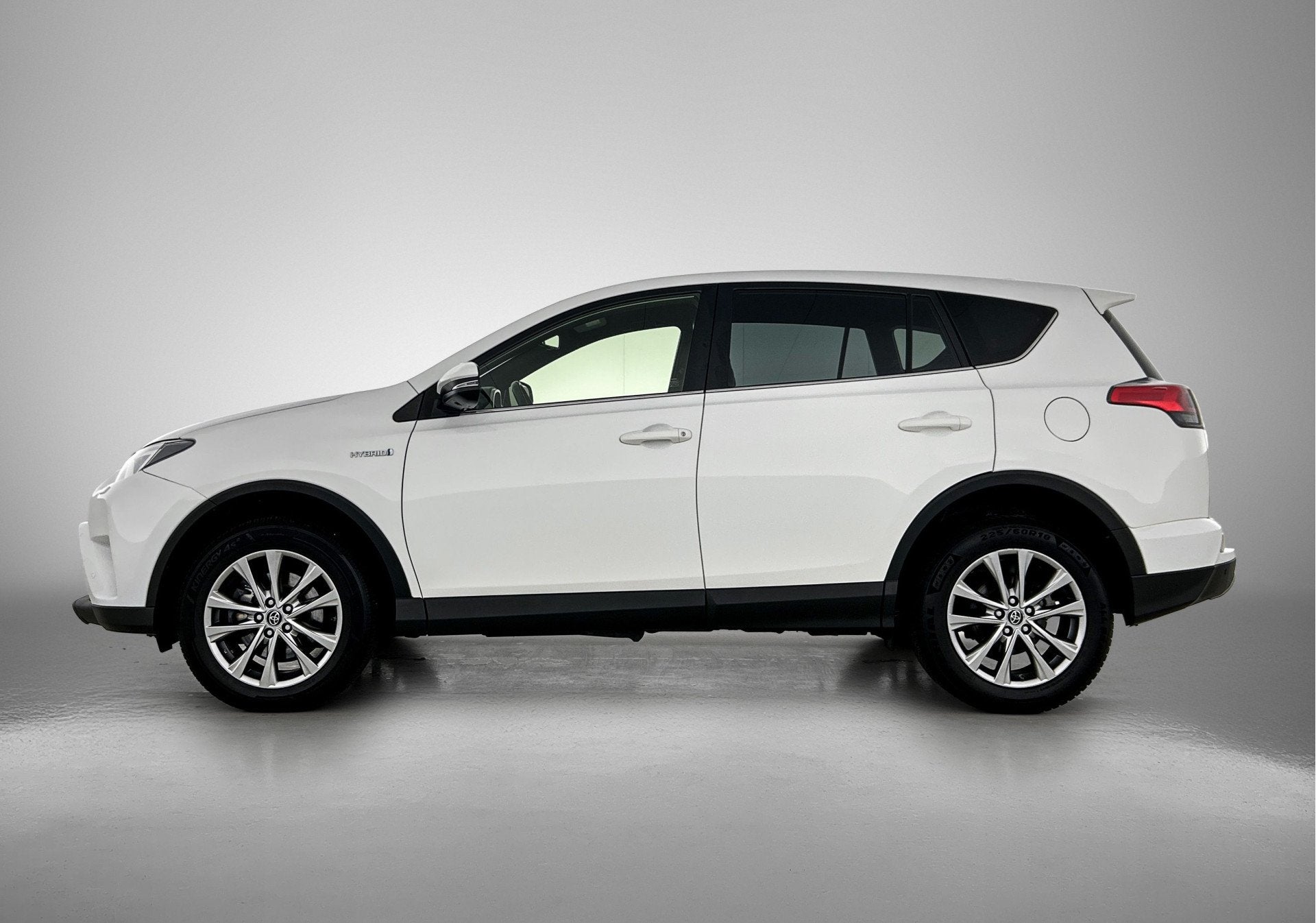 Toyota RAV4 2.5 Hybrid Executive (bj 2018, automaat), Auto's, Wit, Leder, Bedrijf, 155 pk
