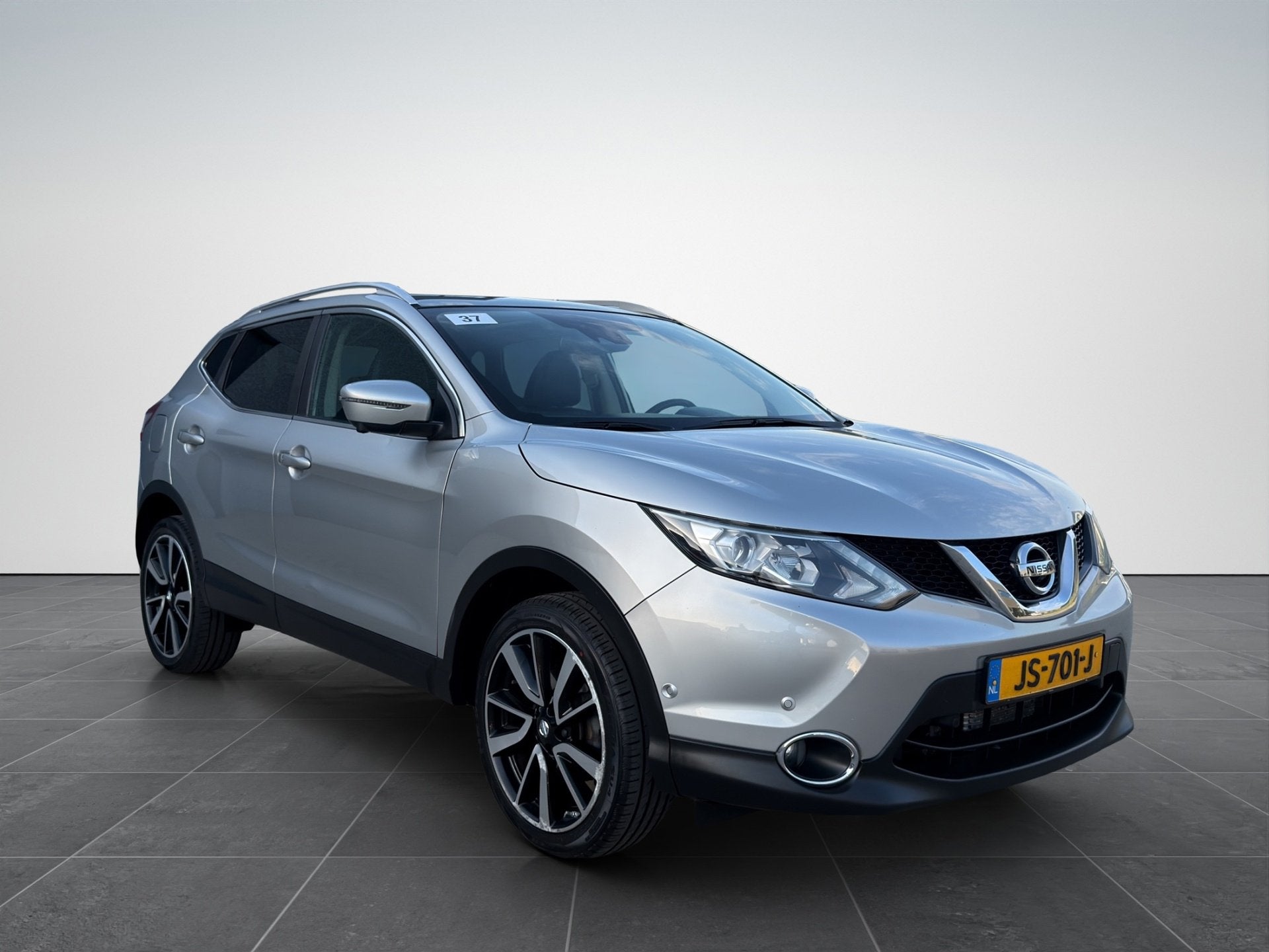 Nissan Qashqai 1.2 Tekna Automaat|Pano|Leder|Cruise|Lane|NAP, Auto's, Dealer onderhouden, Gebruikt, 4 cilinders, 116 pk