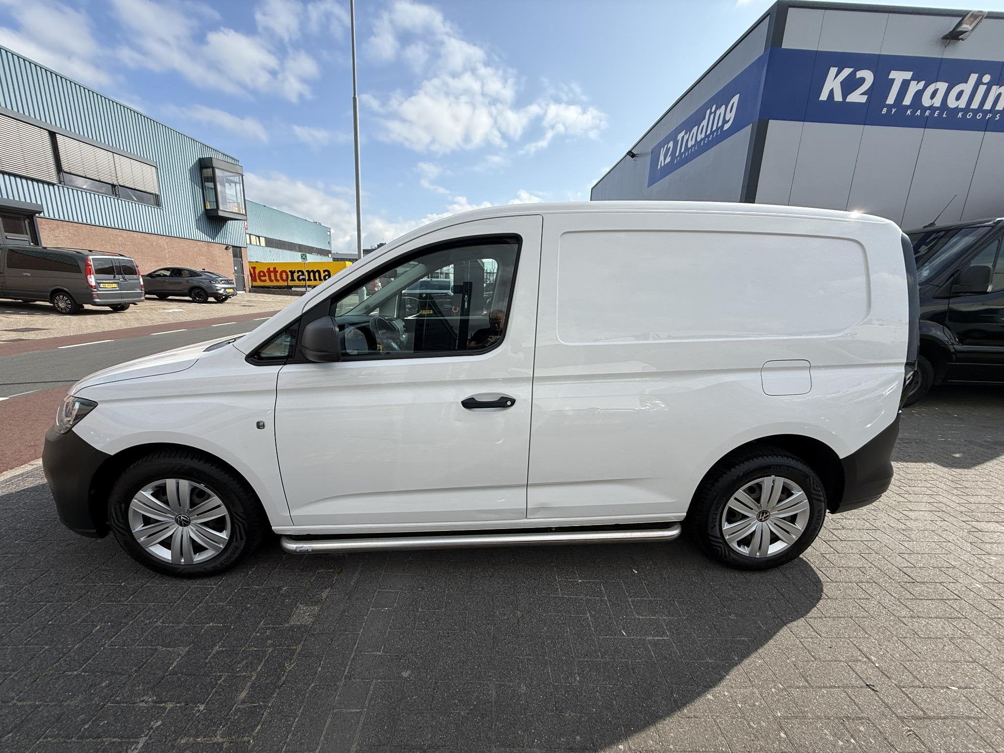 Volkswagen Caddy Cargo 2.0 TDI Comfort Camera, PDC, Armsteun, Voorwielaandrijving, Stof, Gebruikt, 4 cilinders