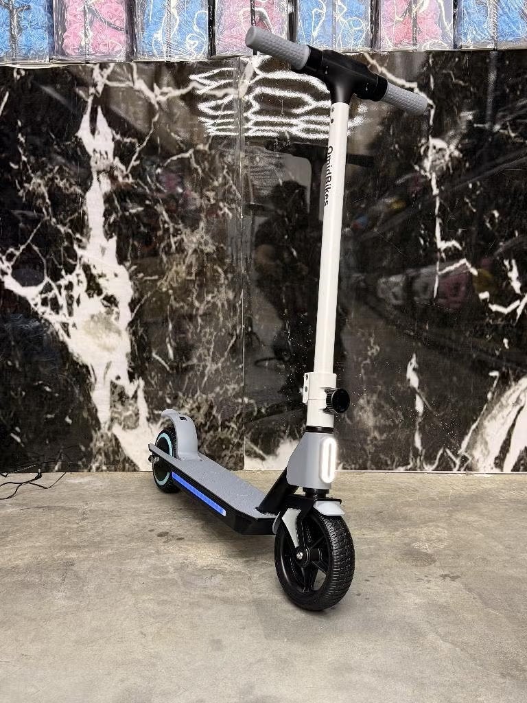 Elektrische Kinderstep Roze 15 km/u, 20 km Bereik & LED, Ophalen of Verzenden, Nieuw