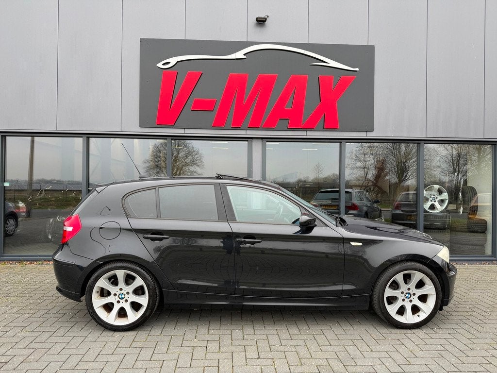 BMW 116I LCI Schuifdak Navi Clima Stoelvw PDC Inkl. Spiegels, Auto's, 1-Serie, Achterwielaandrijving, Gebruikt, 1599 cc