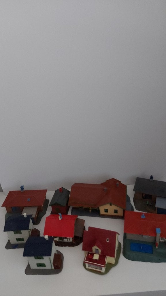 16 HO modelbouw huisjes, Overige merken, Gebruikt, Gelijkstroom of Wisselstroom, Brug, Tunnel of Gebouw