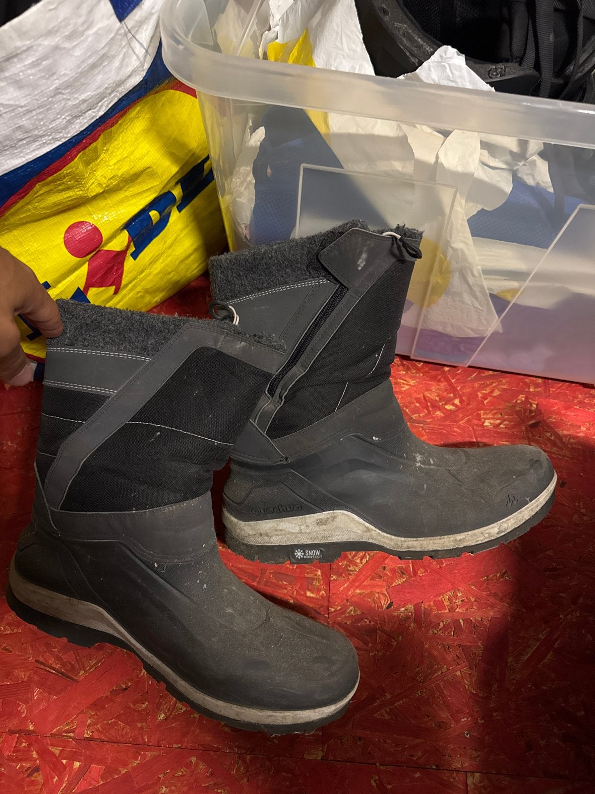 Quechua Snowcontact Snowboots - Maat 44, Zwart, Overige typen, Ophalen of Verzenden, Gedragen