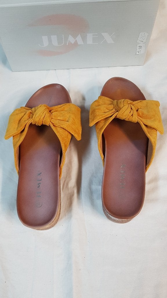 Jumex Gele Slippers met Strik - Maat 39, Slippers, Geel, Onbekend, Nieuw