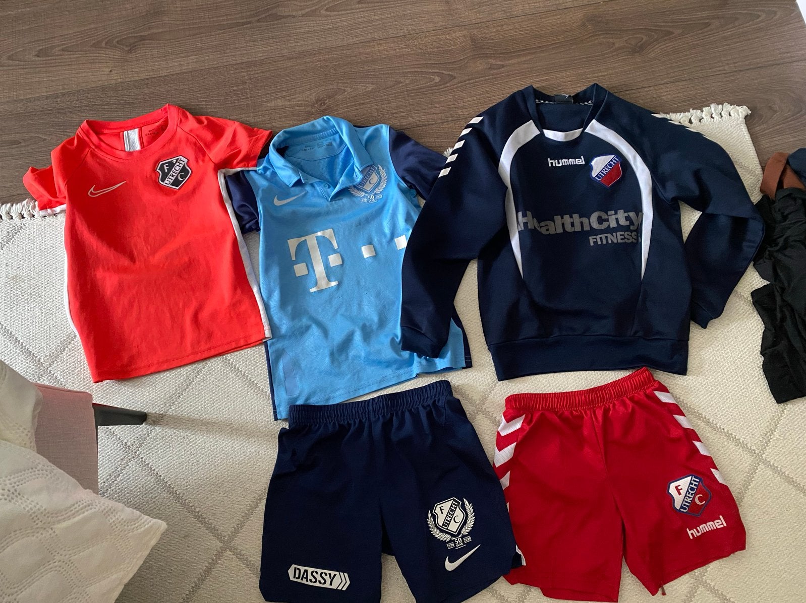 FC Utrecht Sportkleding Maat 122/128, Ophalen of Verzenden, Gebruikt, Jongen, Sport- of Zwemkleding