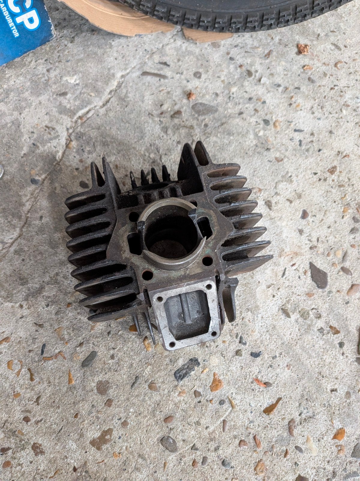 50cc Cilinder met pakking, Ophalen of Verzenden, Gebruikt, Cilinder