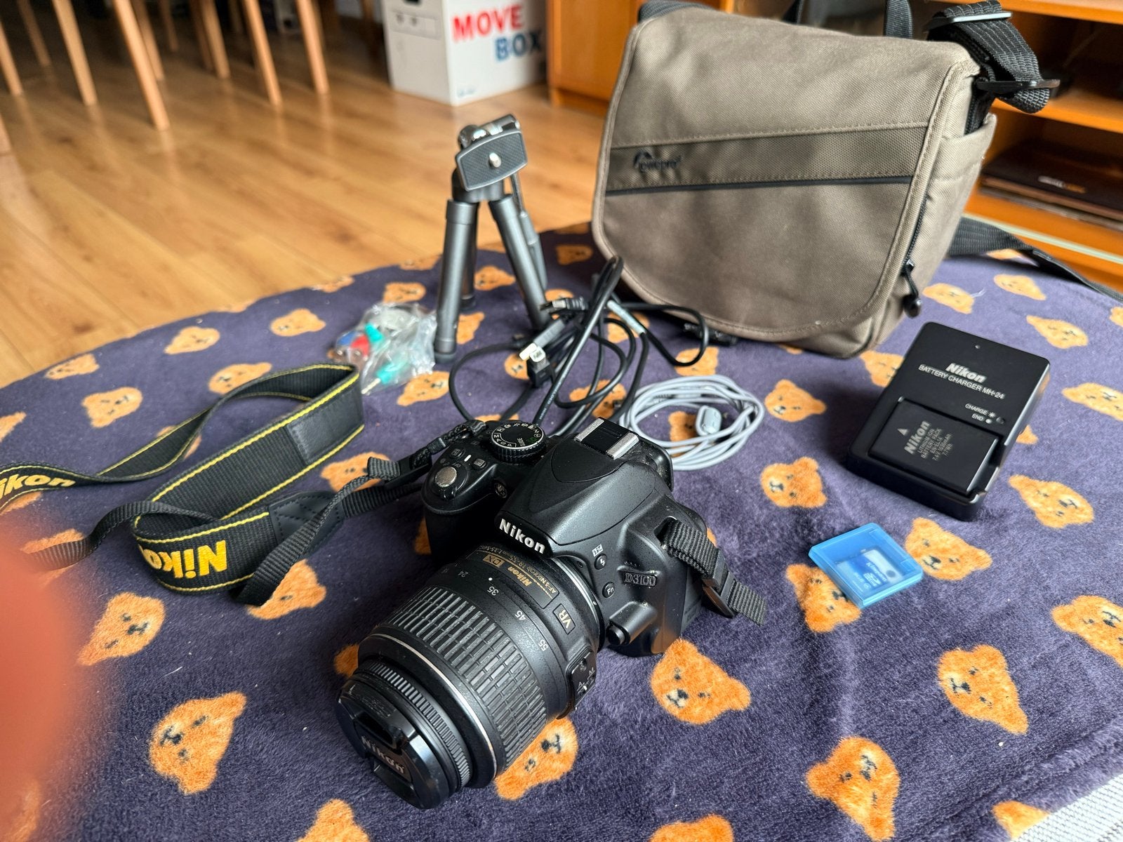 Nikon D3100 Spiegelreflexcamera met accessoires, Ingebouwde flitser, Gebruikt, Spiegelreflex, Verzenden