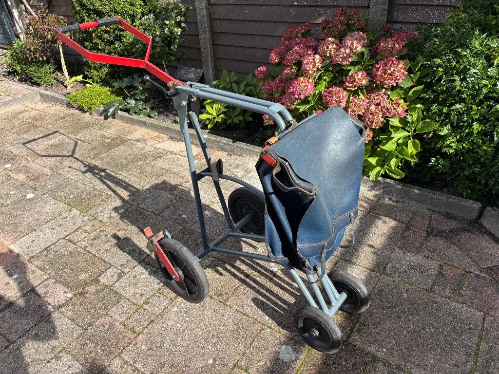 Kranten kar folder wagen bezorg loopwagen Post NL kar, Gebruikt, Overige typen, 60 tot 80 kg, Ophalen
