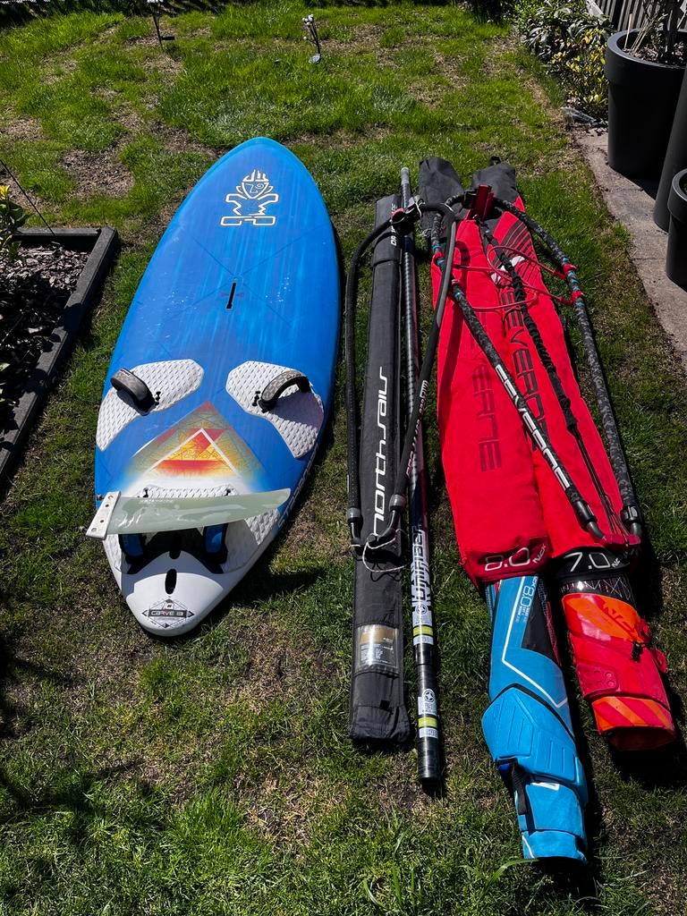 Complete Windsurf Set: Starboard, Severne, Unifiber, Pro M, Watersport en Boten, Ophalen, 250 tot 300 cm, Gebruikt, Met mast