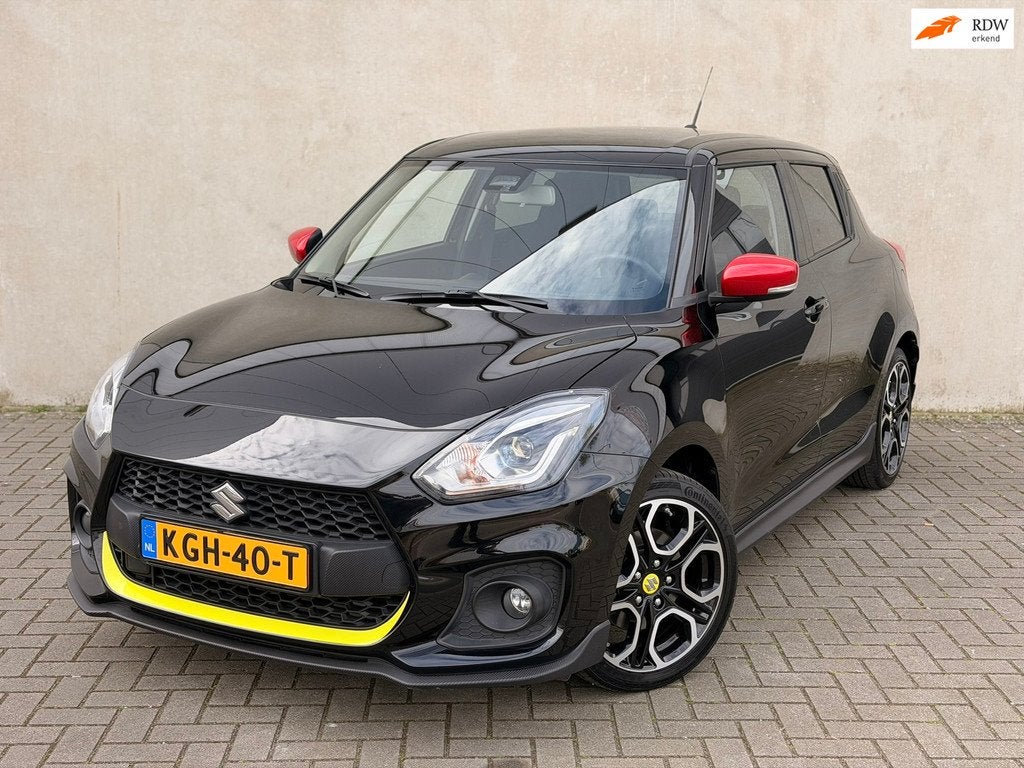Suzuki Swift 1.4 Sport Smart Hybrid Camera CarPlay ACC 17'', Voorwielaandrijving, Stof, Gebruikt, 4 cilinders