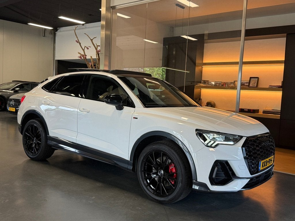 Audi Q3 Sportback 45 TFSI e S line Pano B&O Camera Elec.Koff, Auto's, Audi, Bedrijf, Te koop, Q3, ABS, Achteruitrijcamera, Airbags