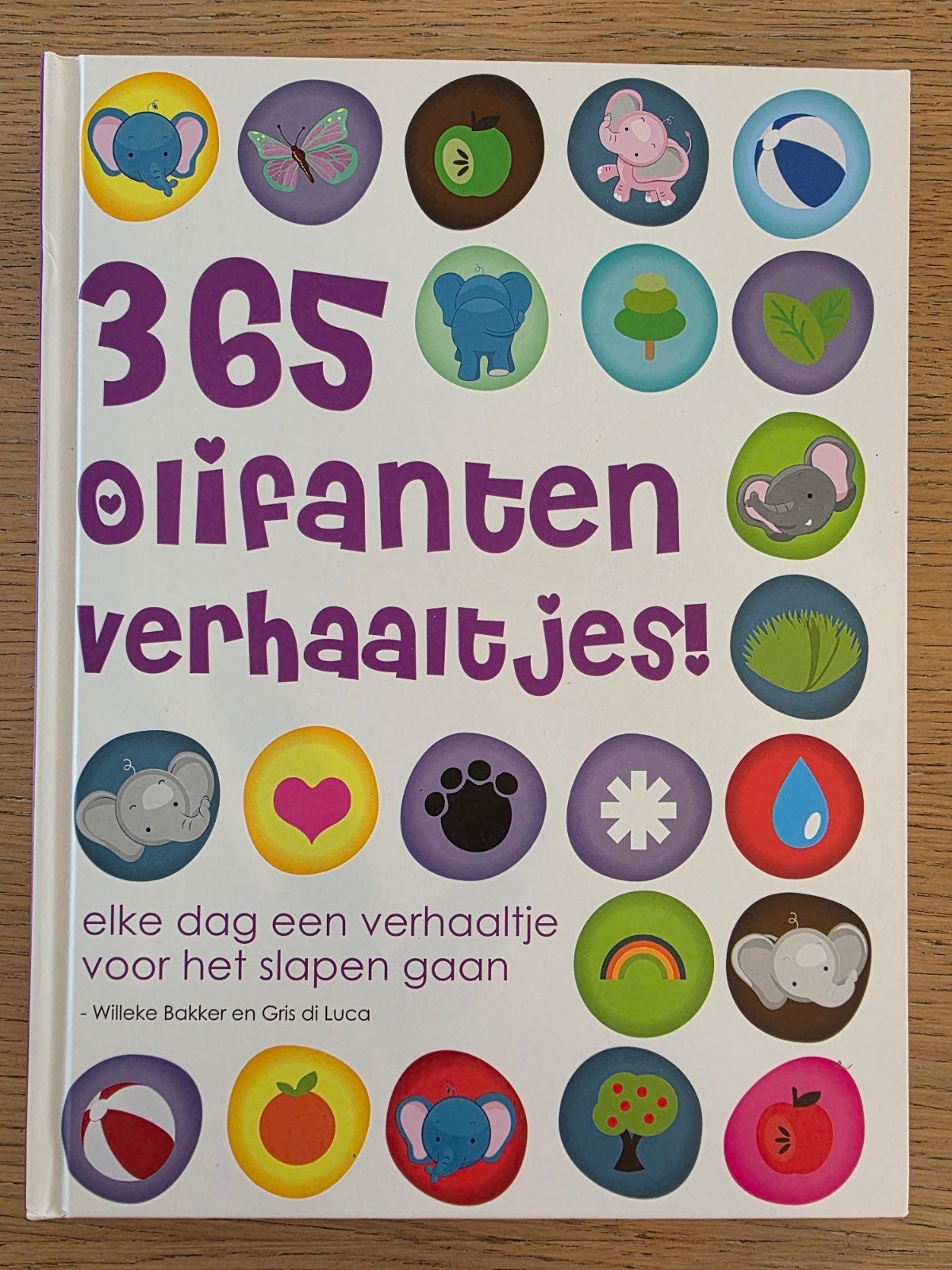 Voorleesboek 365 Olifantenverhaaltjes, Boeken, Kinderboeken | Kleuters, Jongen of Meisje, Ophalen of Verzenden, Zo goed als nieuw