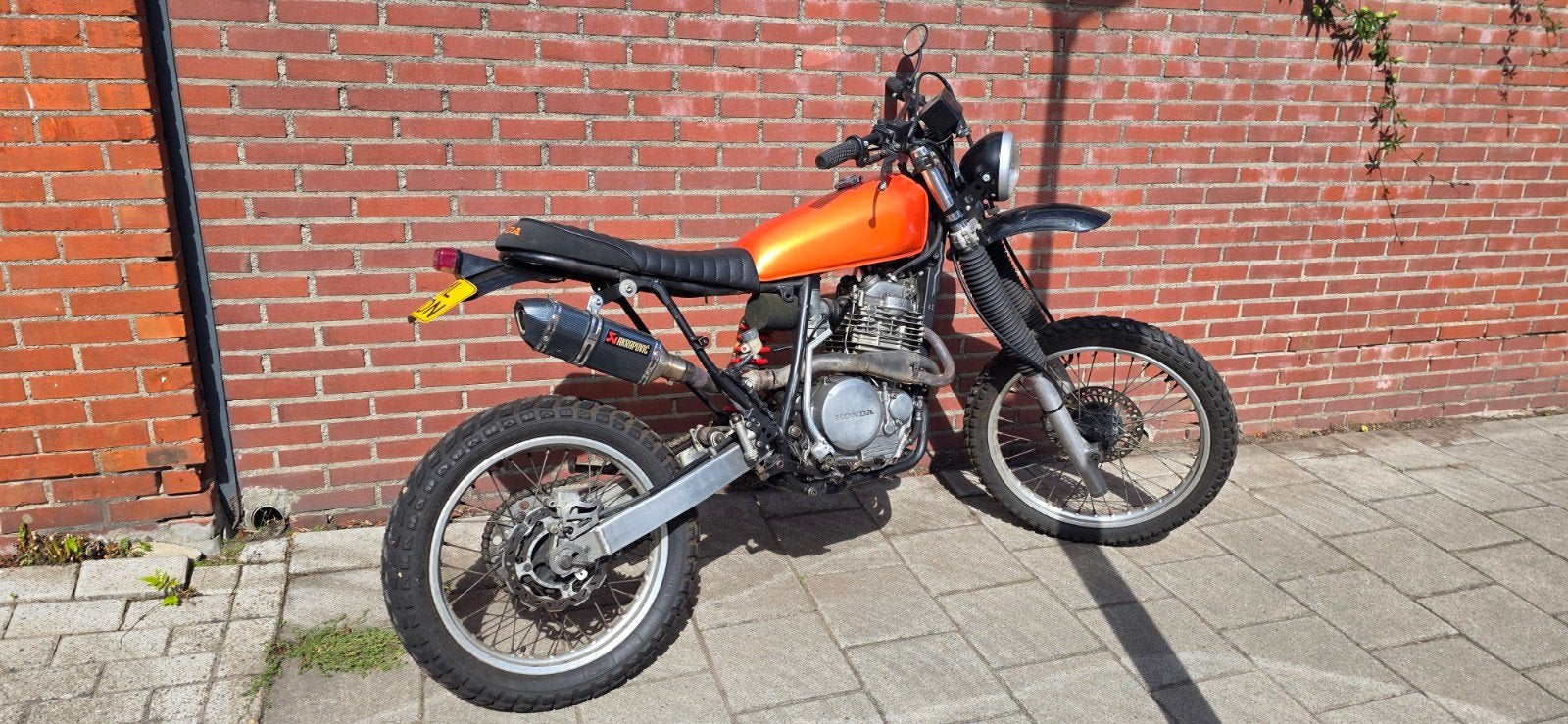 Honda XR600R - Bratstyle Tracker - bloedsnel!!, Ophalen, Honda, Gebruikt, 5 versnellingen