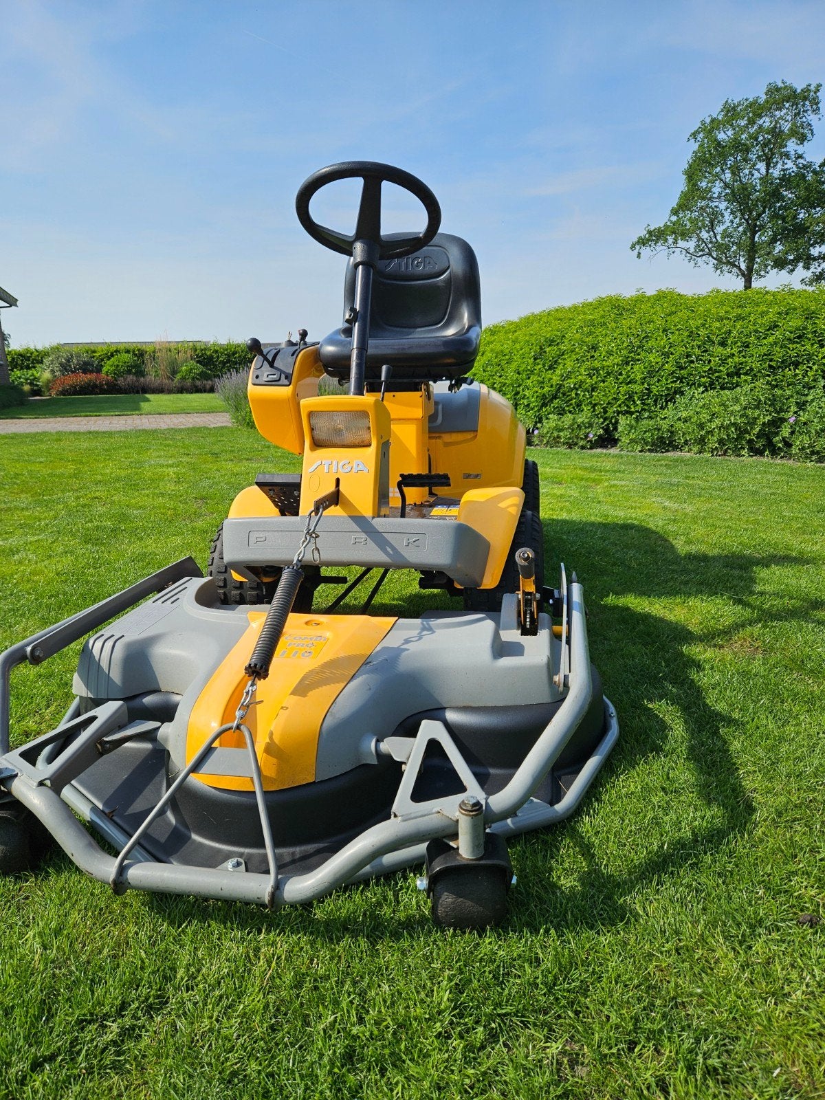 stiga park excellent 16pk 2 cilinder, Ophalen, Stiga, Mulchfunctie, Zo goed als nieuw