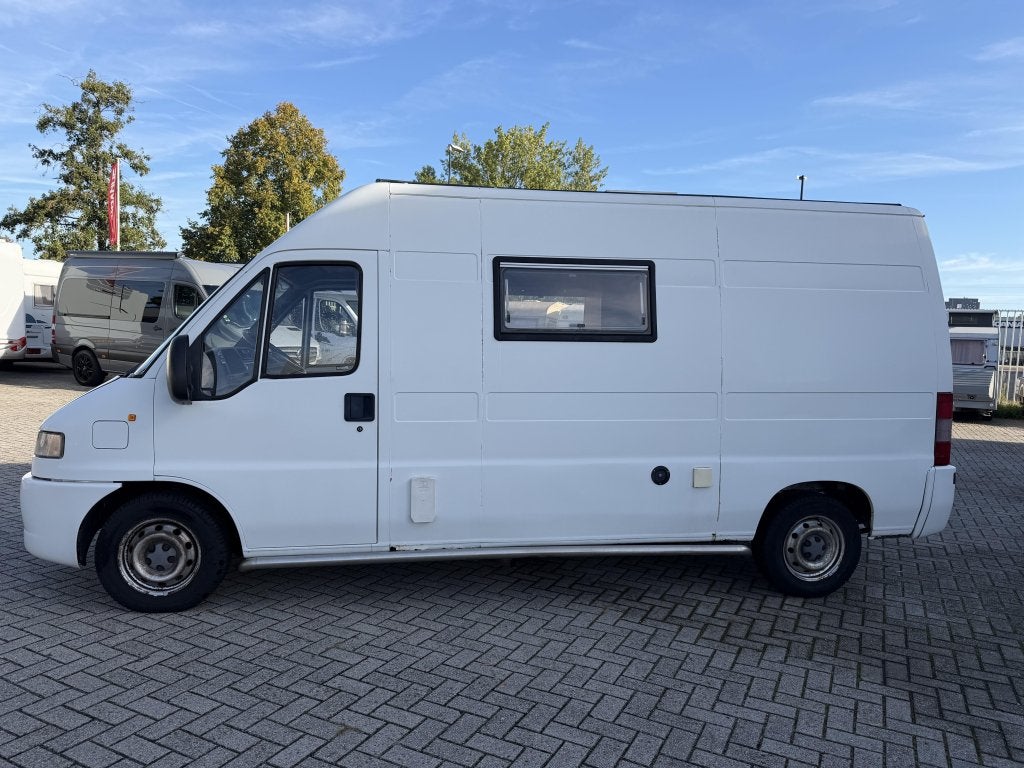 Foto 2 van Fiat Ducato Chamail Design Herfst Projectje Laswerk