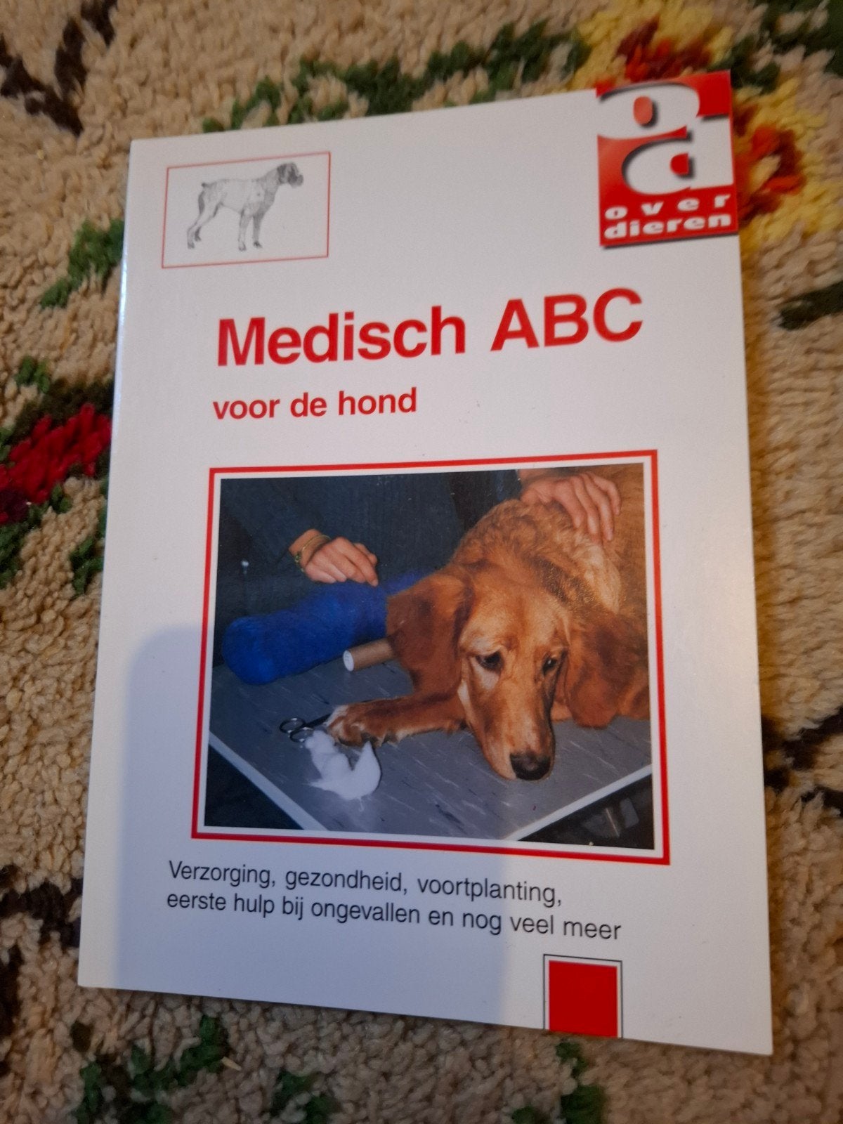 Medisch ABC voor de hond - Verzorging, gezondheid, Ophalen of Verzenden, Gelezen, Honden, Onbekend