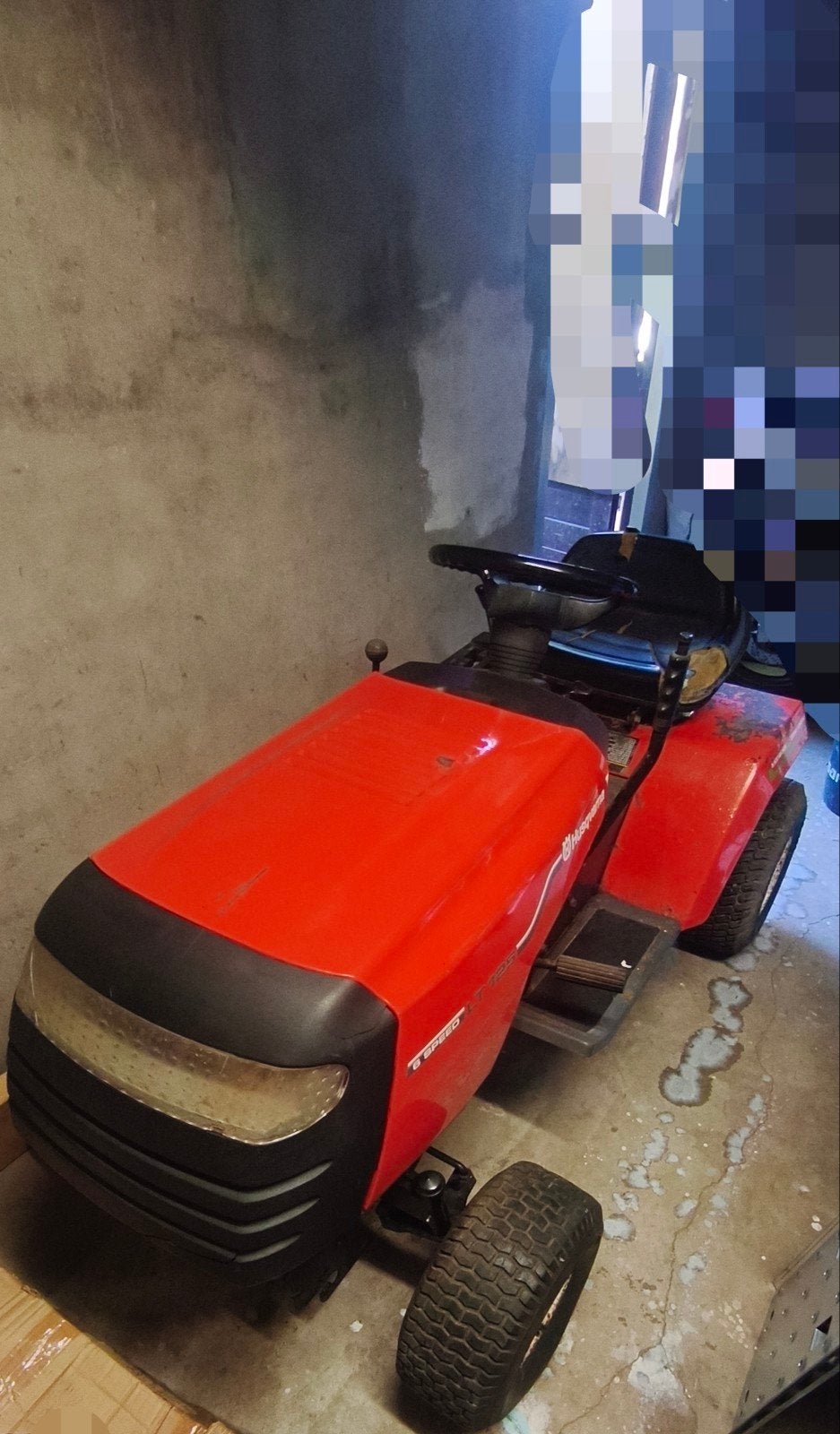 Zitmaaier Husqvarna - Maaibord en motor defect, Tuin en Terras, Ophalen, Gebruikt, Husqvarna