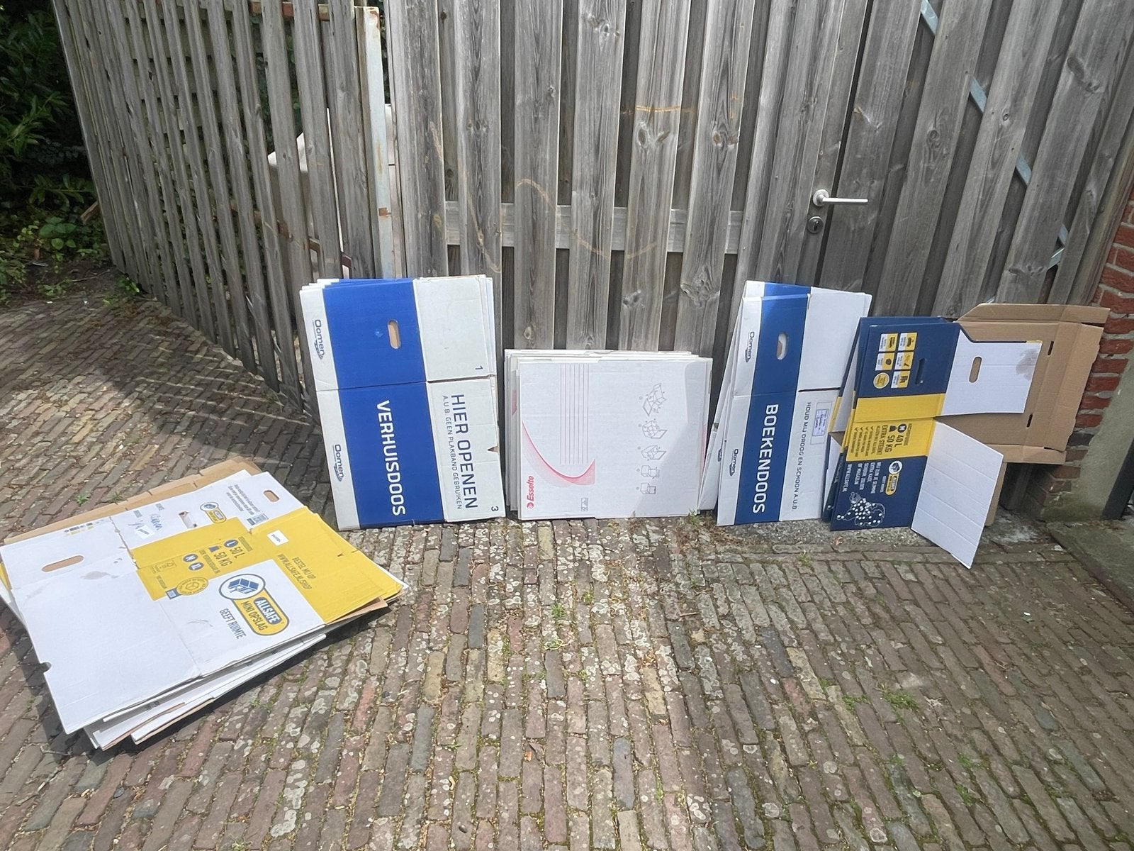 Verhuisdozen, Ophalen, 40 tot 60 cm, Opvouwbaar, 50 tot 75 cm