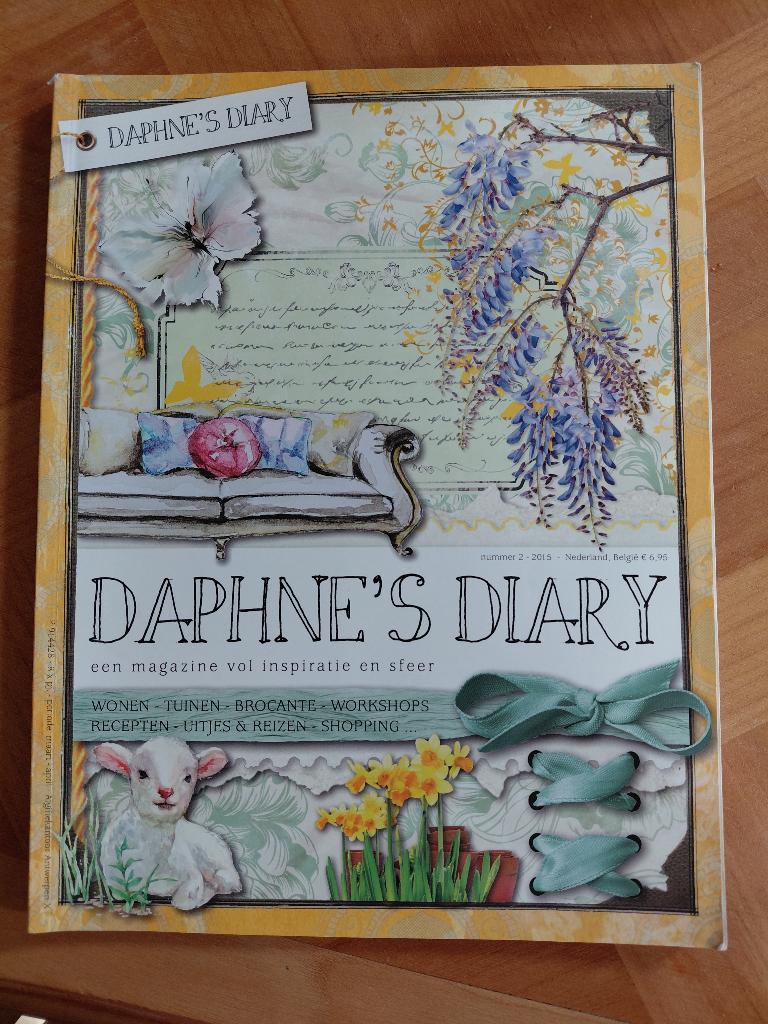 Daphne's Diary nr 2 van 2015, Boeken, Ophalen of Verzenden, Zo goed als nieuw