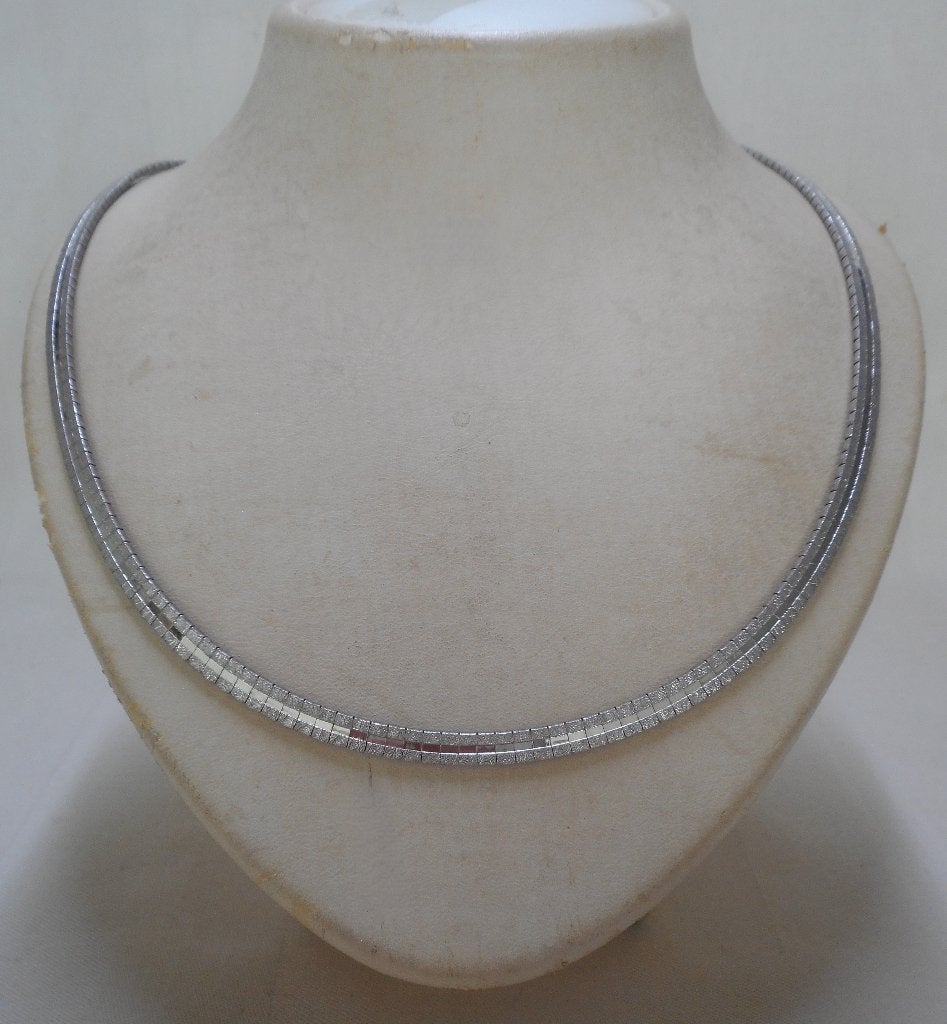 Zilveren vintage collier jaren 70 nr.1033