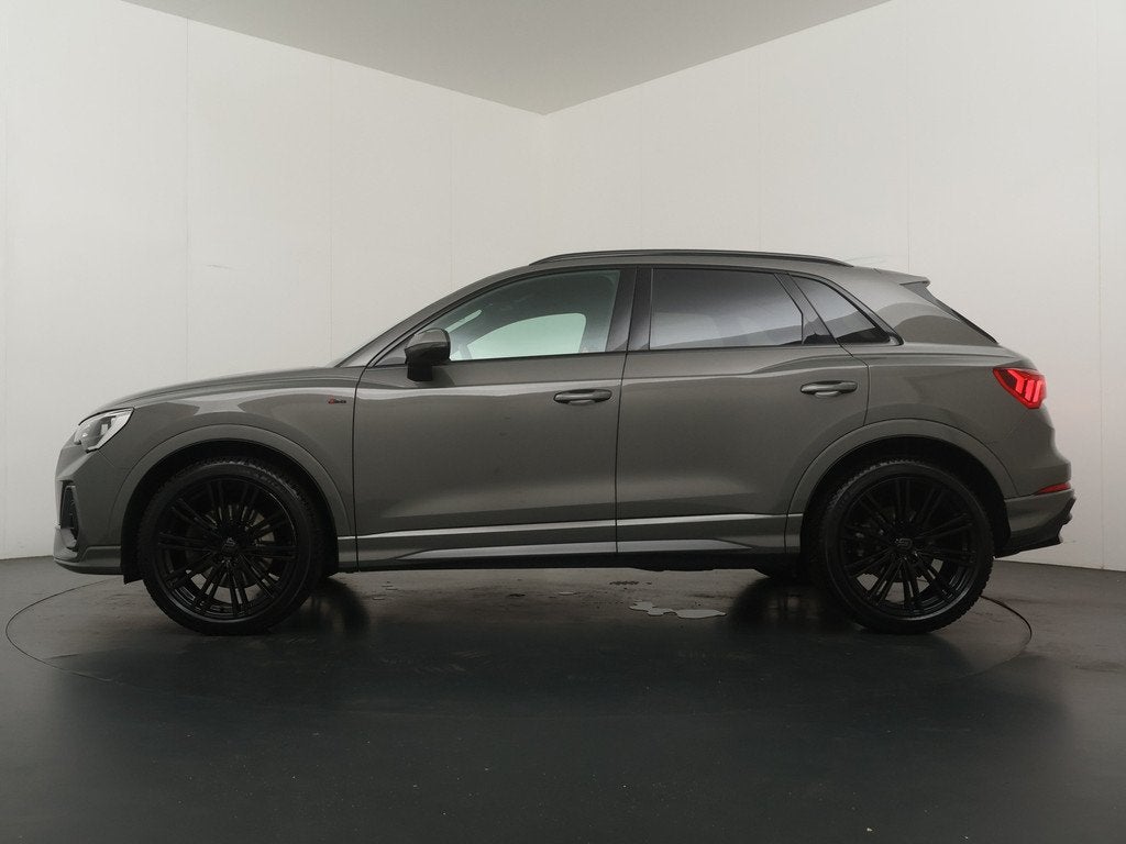 Audi Q3 40 TFSI quattro S Line edition one - Virtual cockpit, Auto's, Audi, Automaat, 12 maanden, Gebruikt, Vierwielaandrijving
