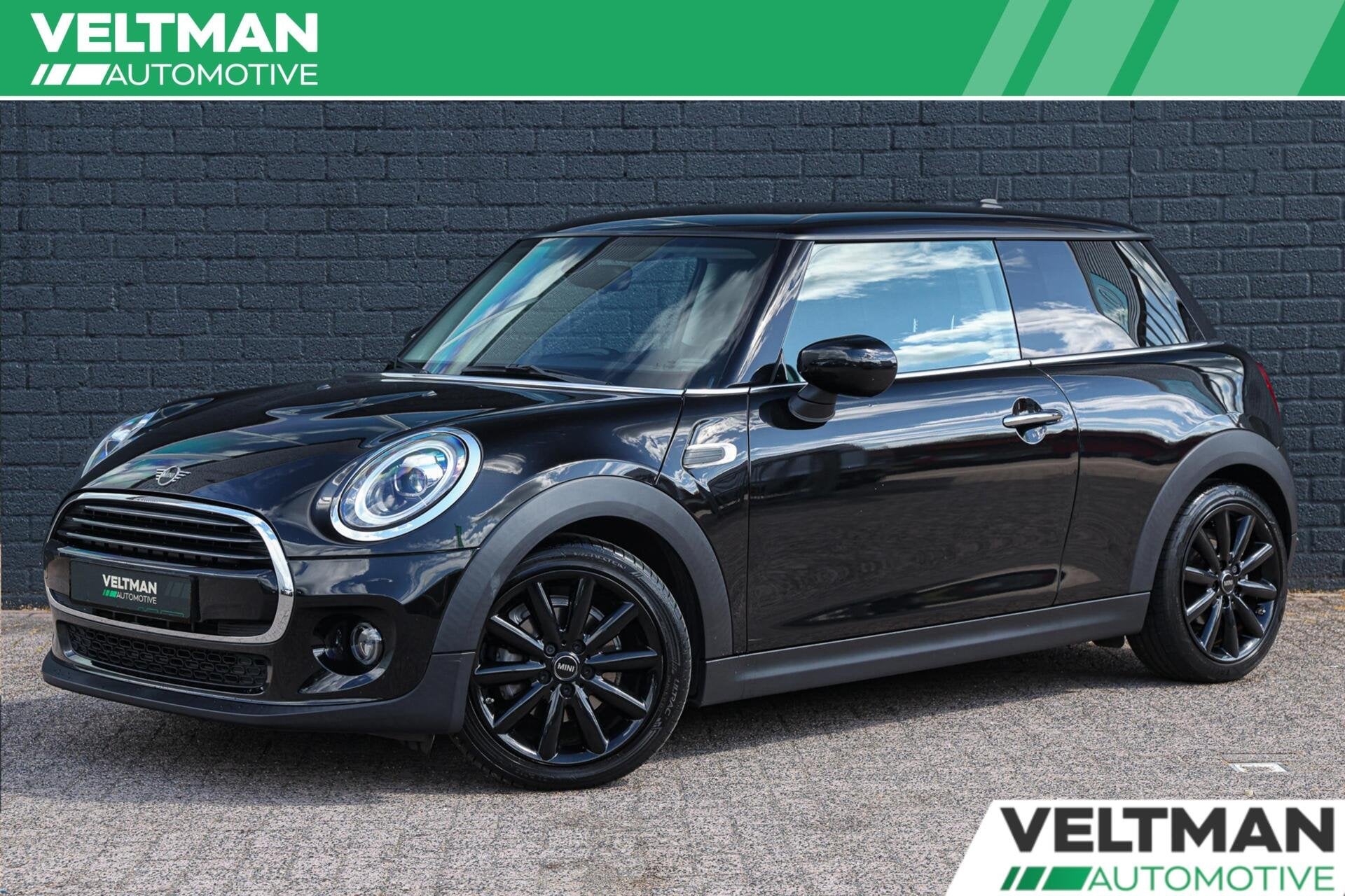 Mini Mini 1.5 Cooper Chili FACELIFT NAVI PDC AIRCO NL AUTO, Voorwielaandrijving, Automatische klimaatregeling, 136 pk, Gebruikt