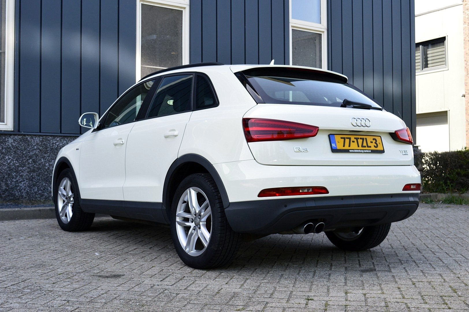 Audi Q3 2.0 TFSI quattro Pro Line Rijklaarprijs-Garantie S-L, Zwart, 4 cilinders, Wit, Handgeschakeld