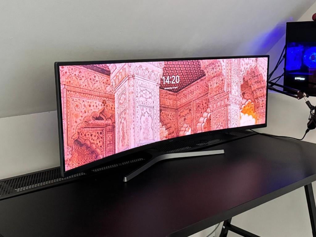 Monitor Samsung ViewFinity S9 49 inch, 101 t/m 150 Hz, Ultrawide, Zo goed als nieuw, Samsung