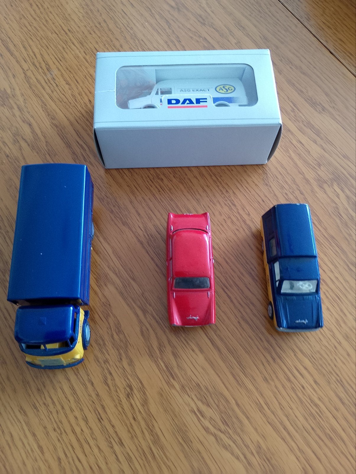 DAF Miniatuur Auto's - Set van 4 Lion car Alleen ophalen, Ophalen