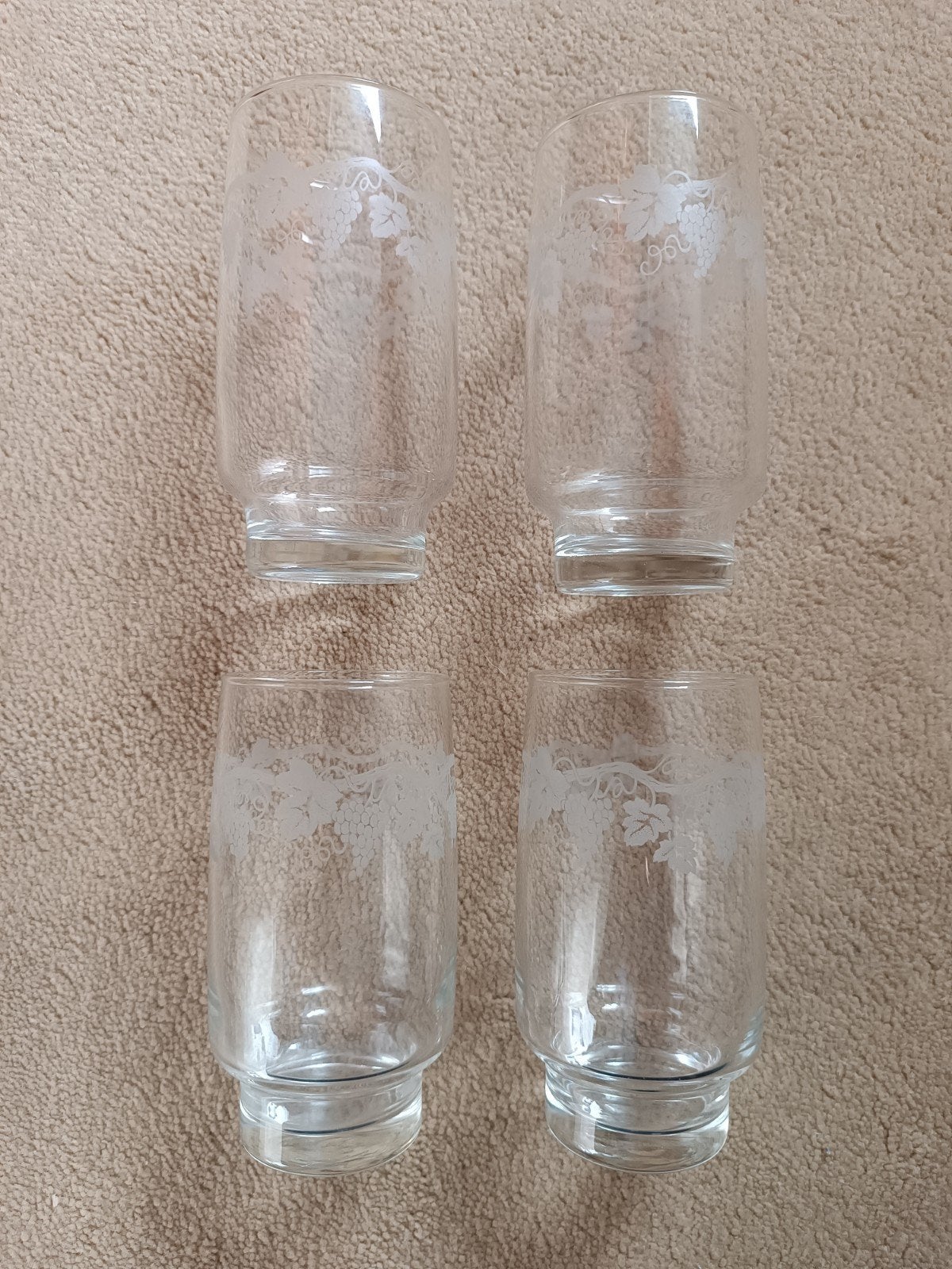 Set van 4 vintage glazen met druivenmotief, Ophalen of Verzenden