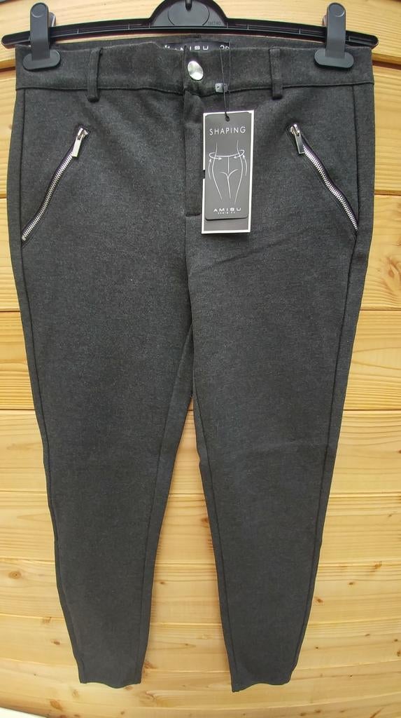 New Yorker shaping broek mt. 38, Kleding | Dames, Broeken en Pantalons, Nieuw, Maat 38/40 (M), Grijs, Lang, Verzenden