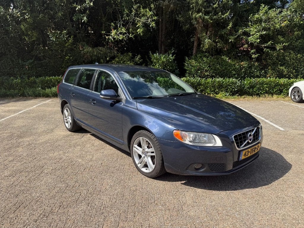 Volvo V70 2.0 D3 Limited Edition – 2012, Auto's, Volvo, Euro 5, Zwart, 1984 cc, Blauw
