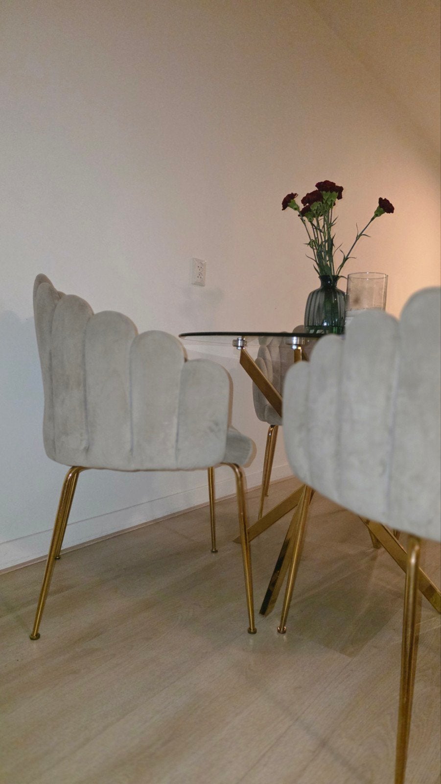 4 Sklum eetkamerstoelen - beige creme fluweel, Ophalen, Gebruikt, Overige kleuren, Vier