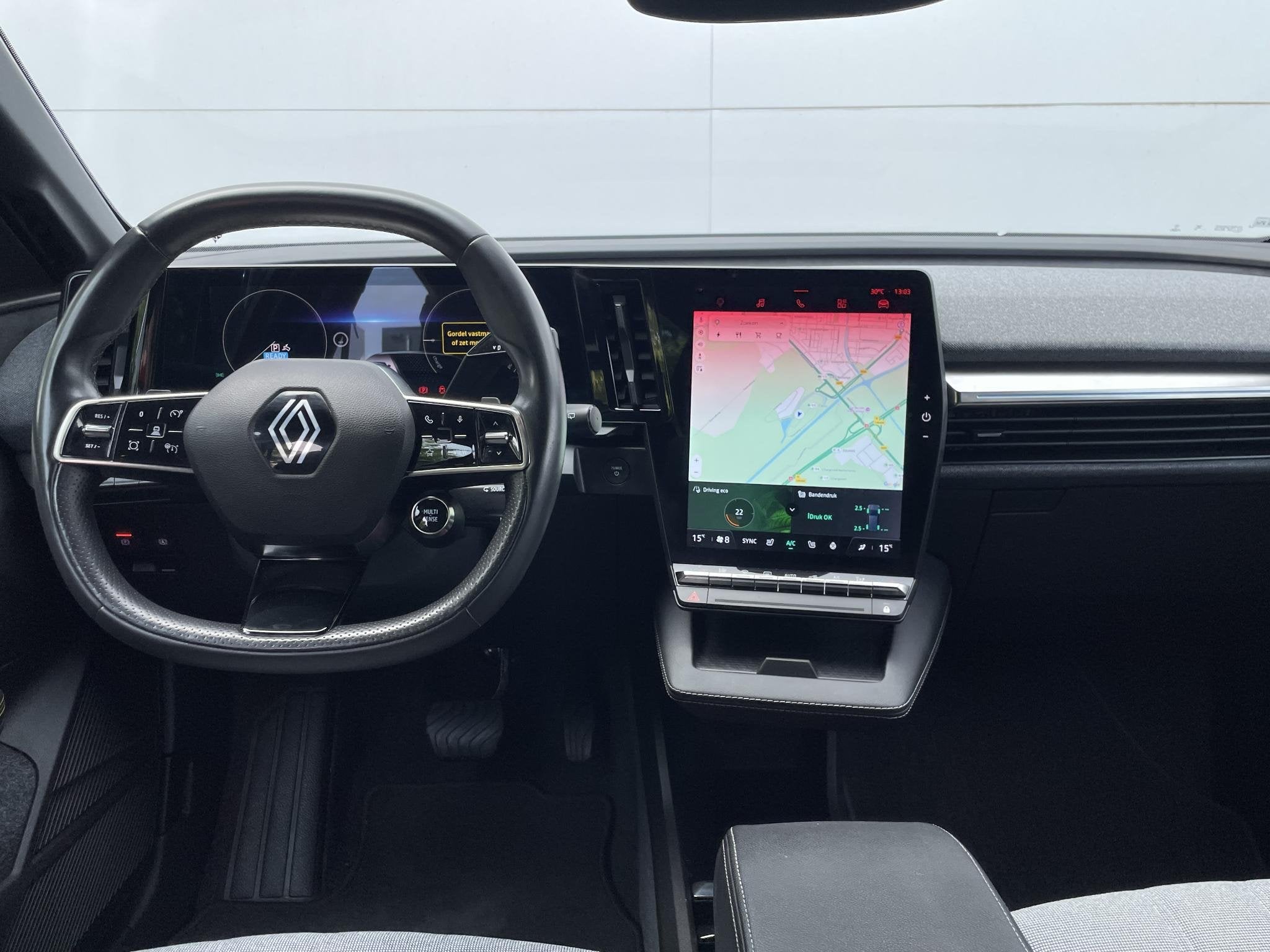 Renault Megane E-Tech EV40 Boost Charge Techno | Winterpack, Auto's, Gebruikt, 300 km, Leder en Stof, 130 min