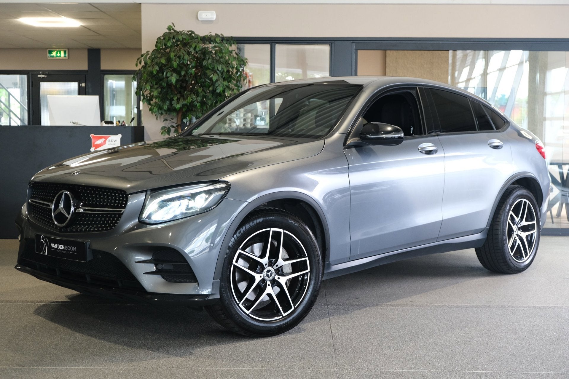 Mercedes-Benz GLC-klasse Coupé 250 4MATIC AMG DCT Navi Lede, Automaat, Gebruikt, Zwart, Bedrijf