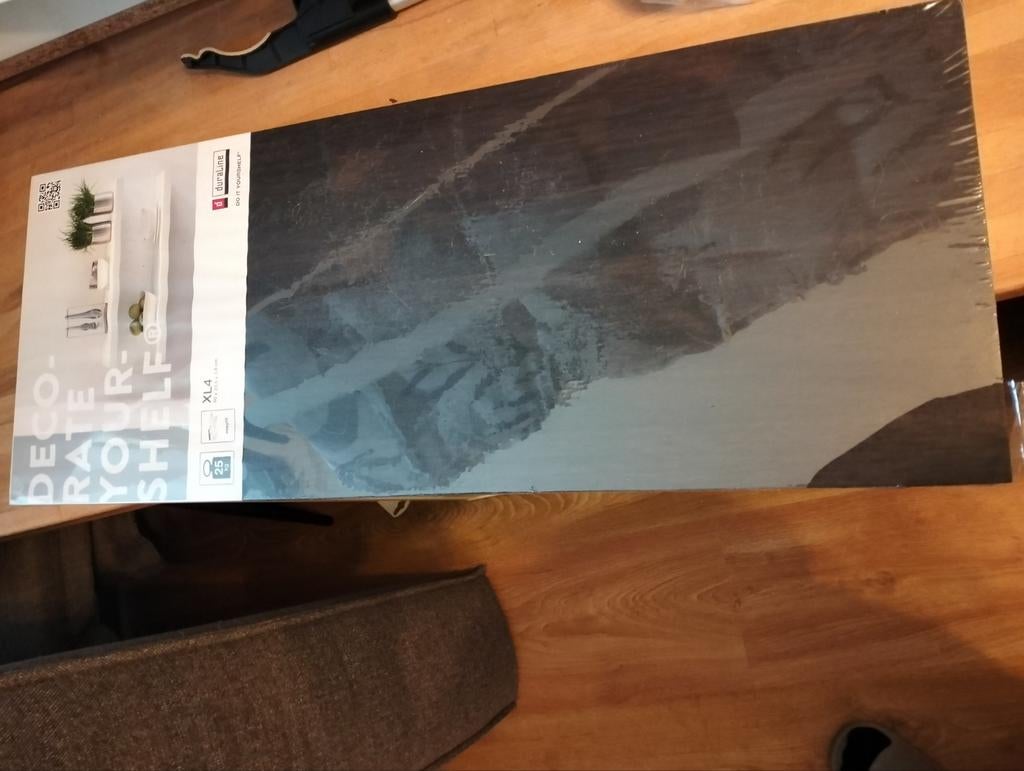 Wandplank Nieuw! Bruin zwart, Ophalen, Nieuw