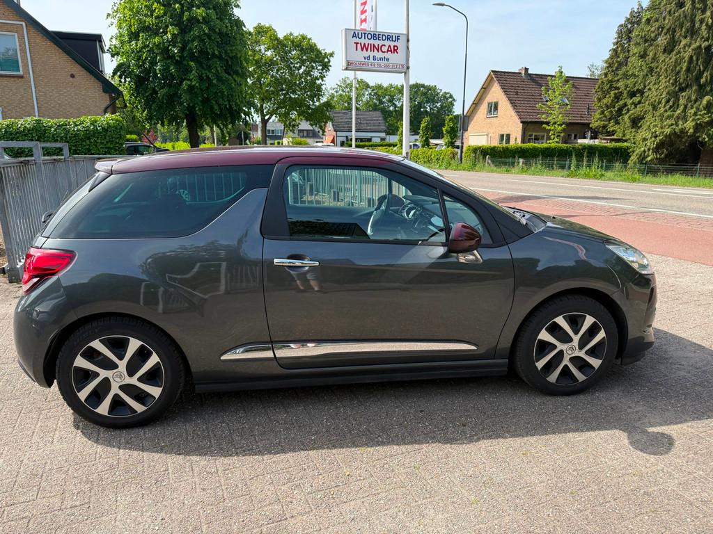 Citroen DS3 1.2 VTi Chic ECC NAVI LMV PDC CRUISE TR.HAAK NAP, Voorwielaandrijving, Euro 5, 1199 cc, 82 pk