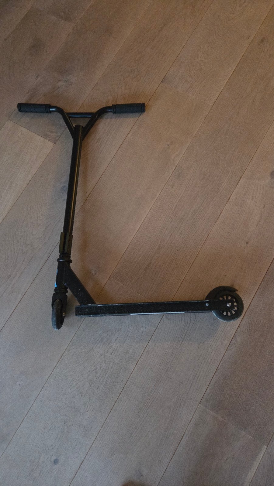 Billy Stuntstep - Zwart met blauwe accenten, Ophalen, Gebruikt, Gewone step, Billy