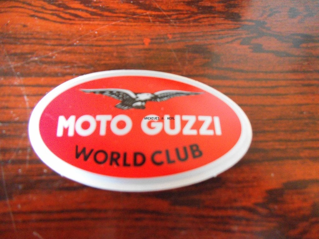 Moto Guzzi factory world club sticker, NEW, EXCLUSIVE, Ophalen of Verzenden, Nieuw, Auto of Motor