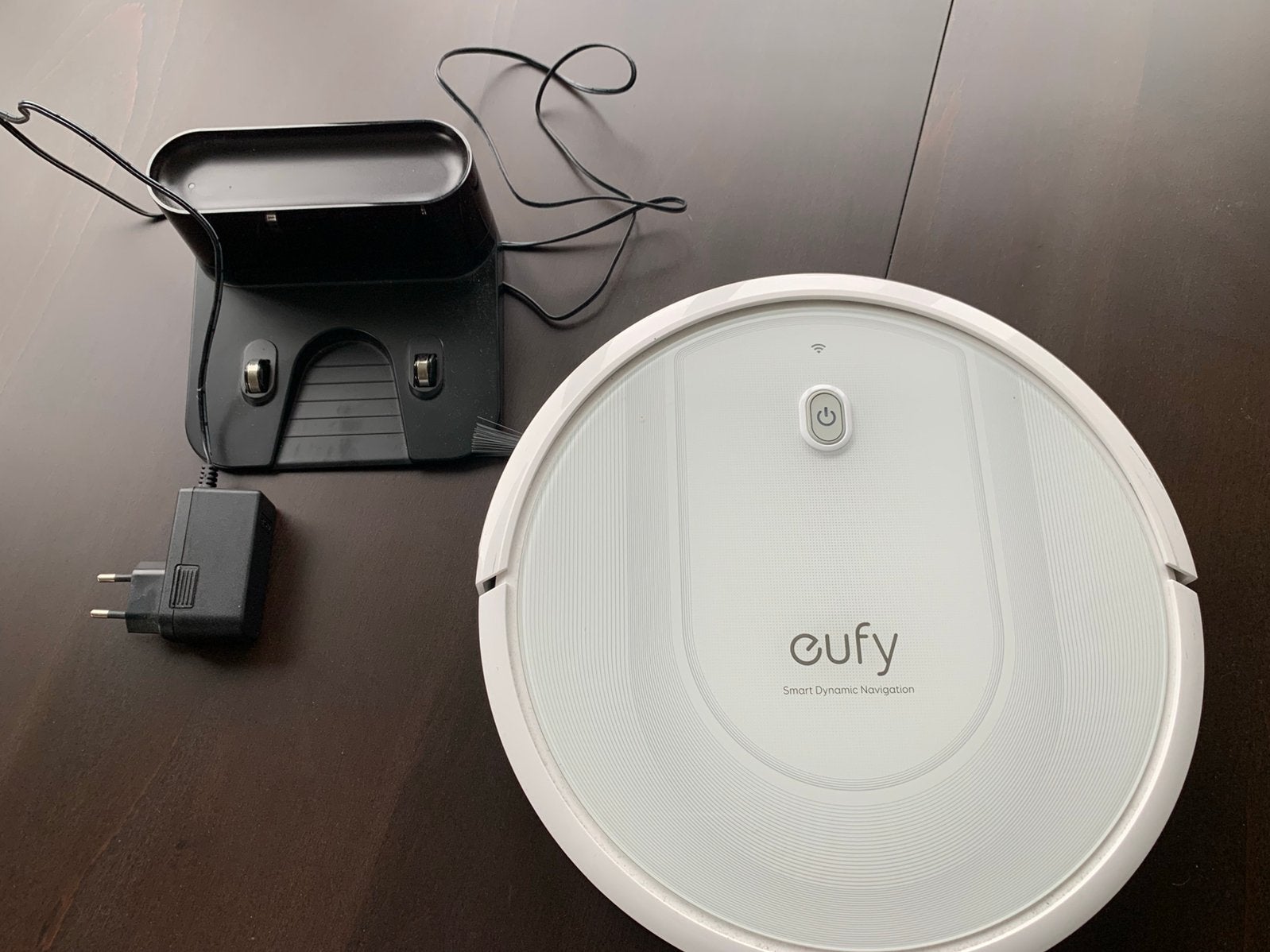 Eufy Robotstofzuiger inclusief (reserve) accesoires, Witgoed en Apparatuur, Stofzuigers, Ophalen of Verzenden, Zo goed als nieuw