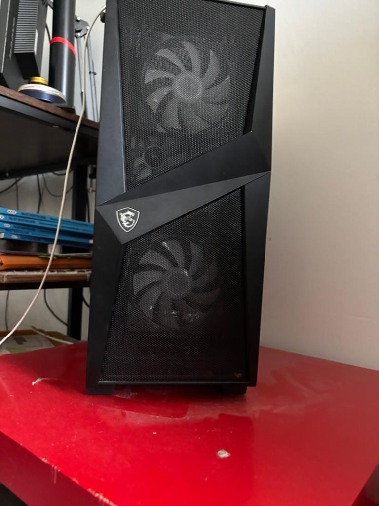 Game pc + monitor, Spelcomputers en Games, Ophalen, Gebruikt, Overige genres, 1 speler