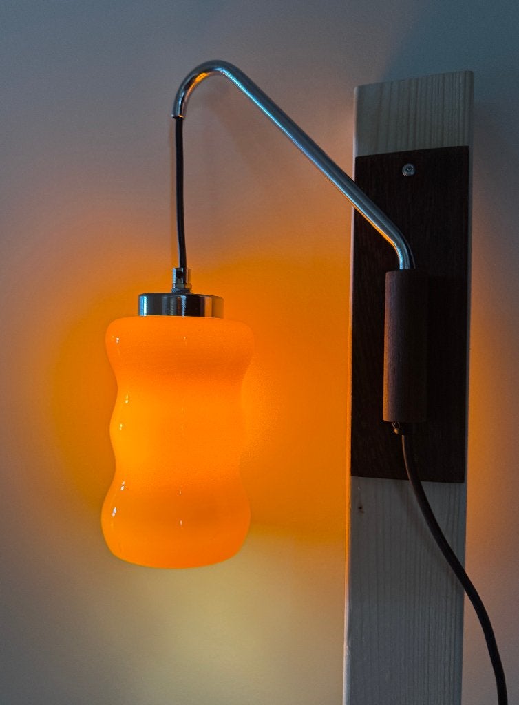 Peill & Putzler | Wandlamp | Oranje Opaline Glas | Uniek |, Oranje, Metaal, Ophalen of Verzenden, Zo goed als nieuw
