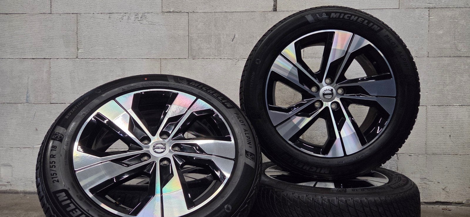 18" Volvo V60CC XC70 originele velgen Michelin winterbanden, Auto-onderdelen, 18 inch, Banden en Velgen, V, Personenwagen