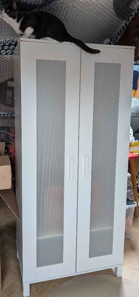 Witte kast / kledingkast met transparante deuren, Huis en Inrichting, Ophalen, Met deur(en), 50 tot 100 cm, Zo goed als nieuw