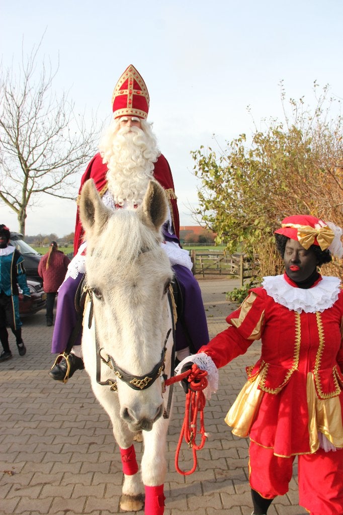 sinterklaasbezoek, Ophalen, Nieuw