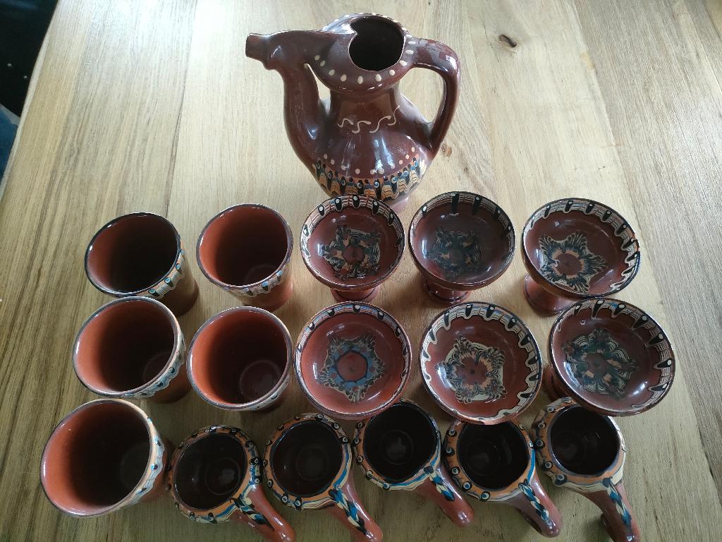 Roemeens servies - oude souveniers, Ophalen of Verzenden