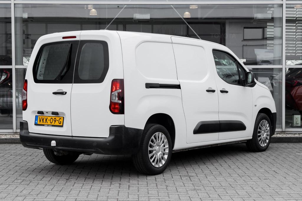 Toyota PROACE CITY 1.5 D-4D Navigator Long, Auto's, Bestelauto's, Stof, Gebruikt, Euro 6, 4 cilinders
